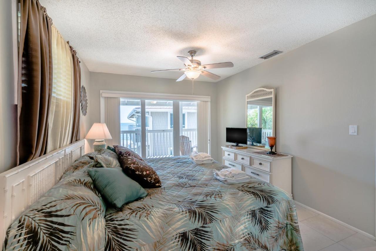 Shore Haven Unit 5A, 2 Bedroom, WIFI, Gulf View, Sleeps 4 Clearwater Beach Buitenkant foto