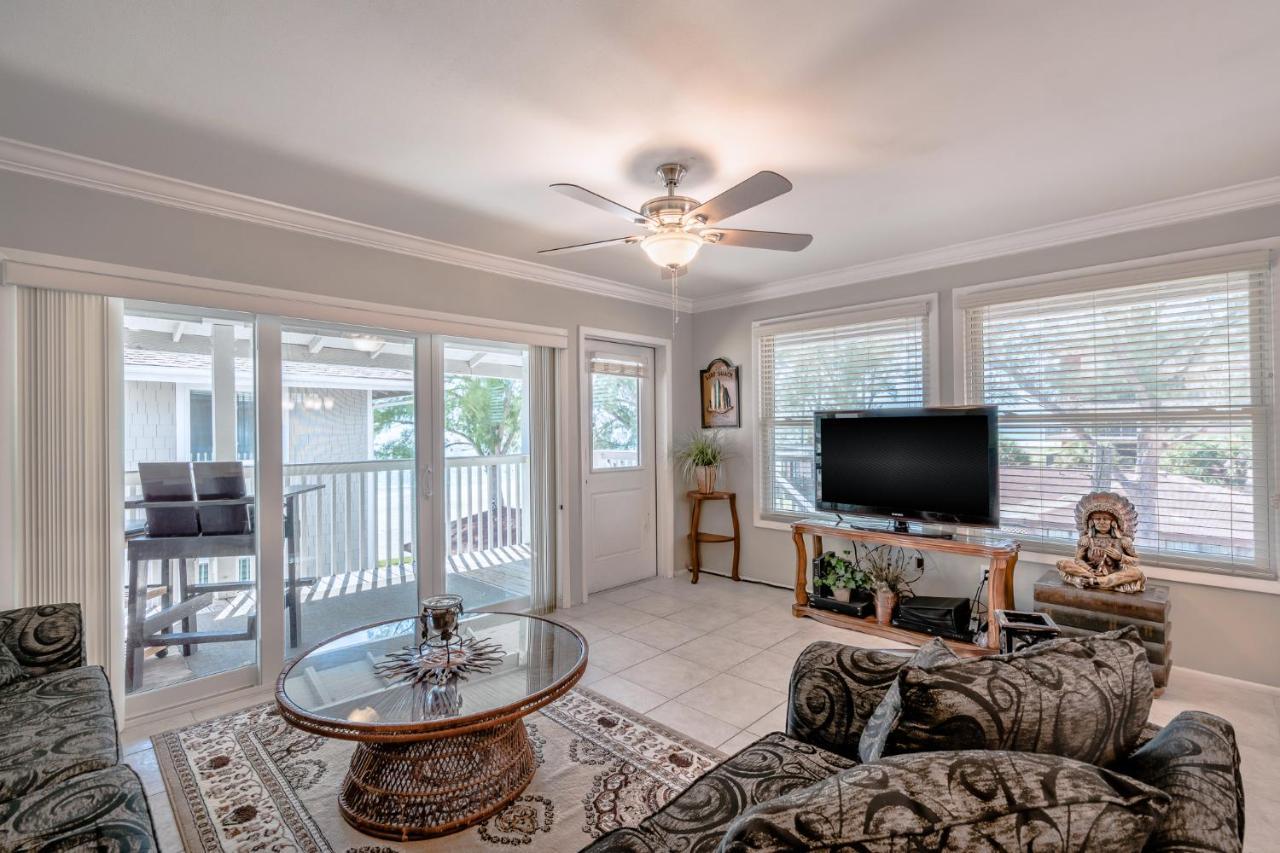 Shore Haven Unit 5A, 2 Bedroom, WIFI, Gulf View, Sleeps 4 Clearwater Beach Buitenkant foto