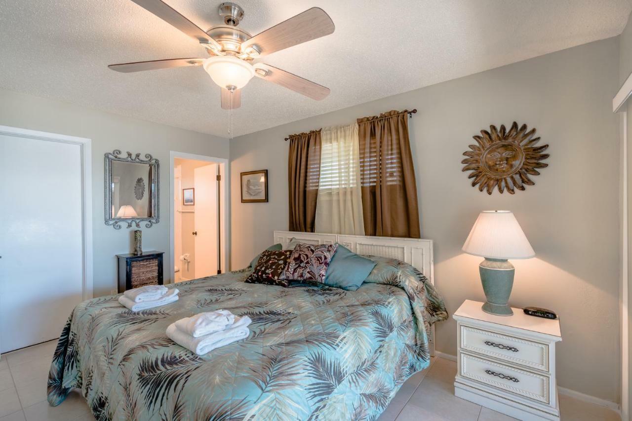 Shore Haven Unit 5A, 2 Bedroom, WIFI, Gulf View, Sleeps 4 Clearwater Beach Buitenkant foto